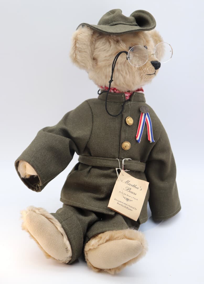 アーティスト・ベア THEODORE 軍服 眼鏡付き 大きなベア37cm