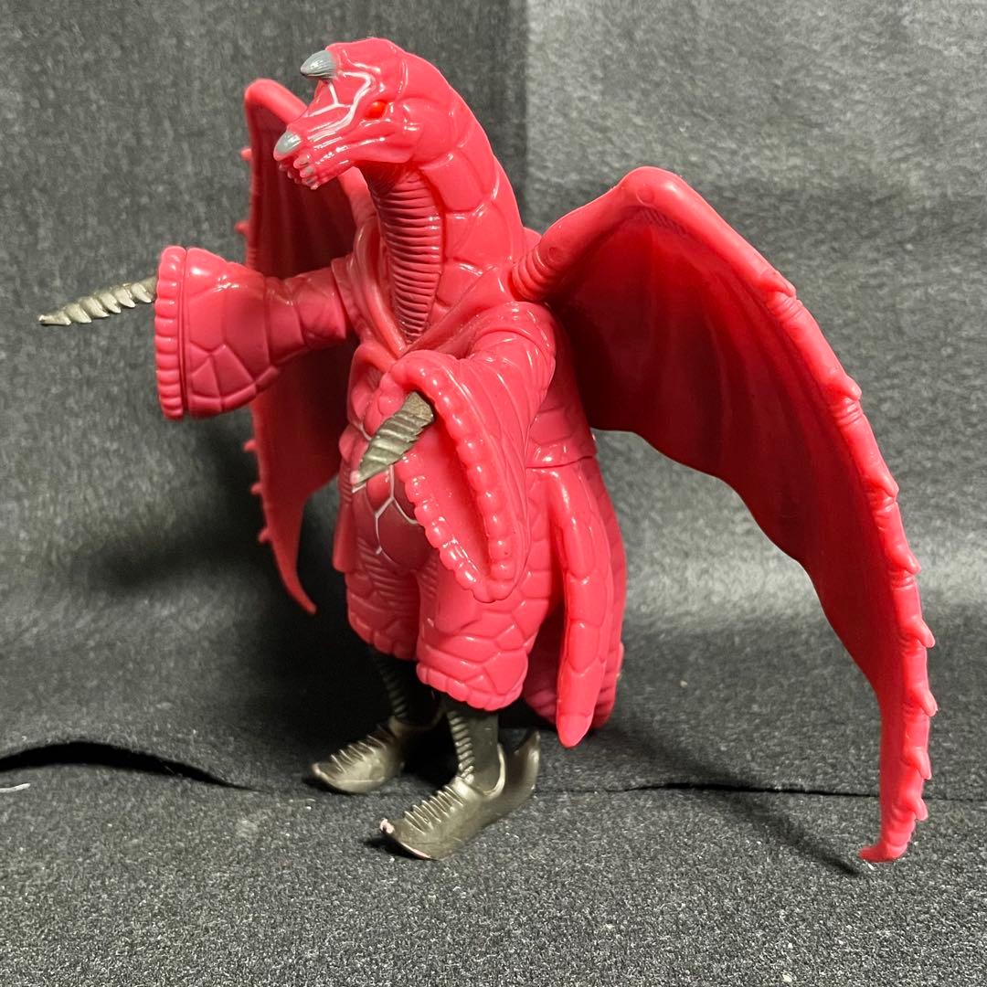 【激レア】パワードドラコ ソフビ 当時版 ウルトラマンパワード