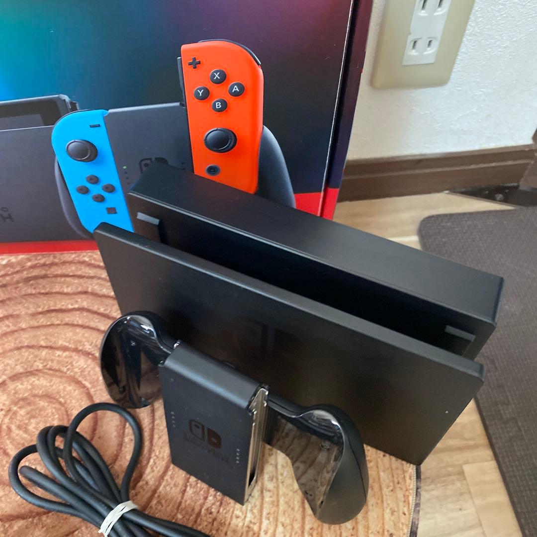 Nintendo Switch ニンテンドースイッチ本体　ネオン ①