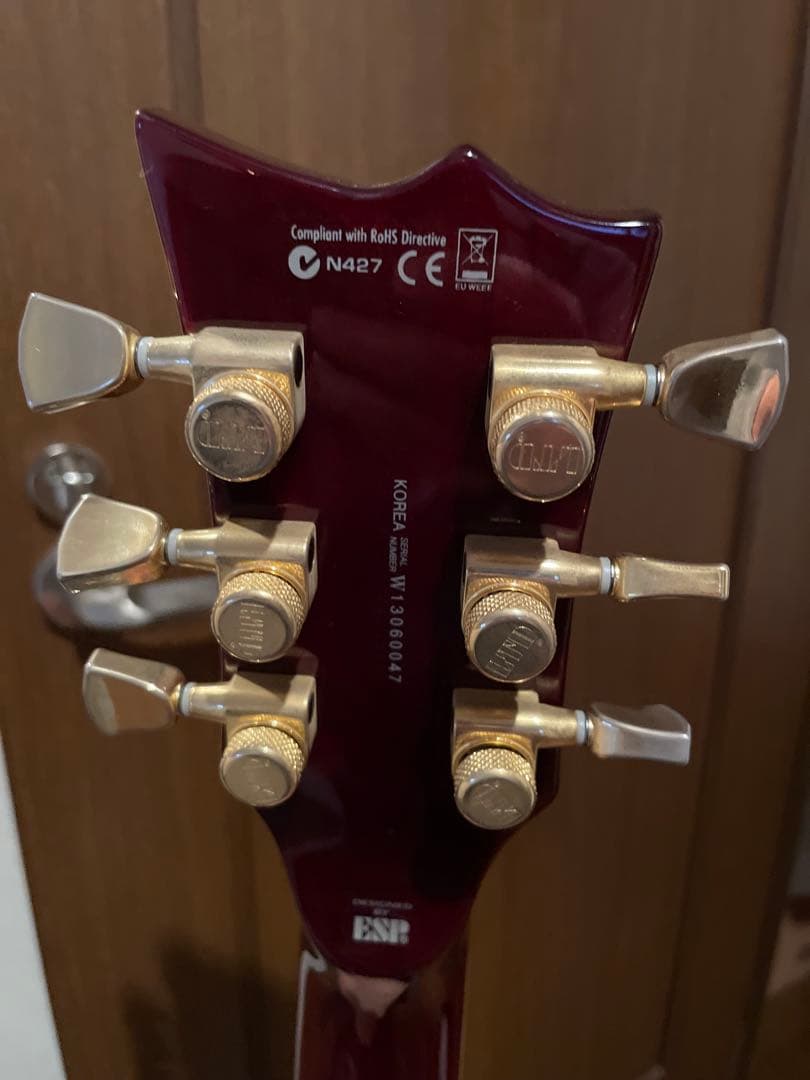 ESPのLTDブランド KIRK HAMMETTモデル KH-DC EMG