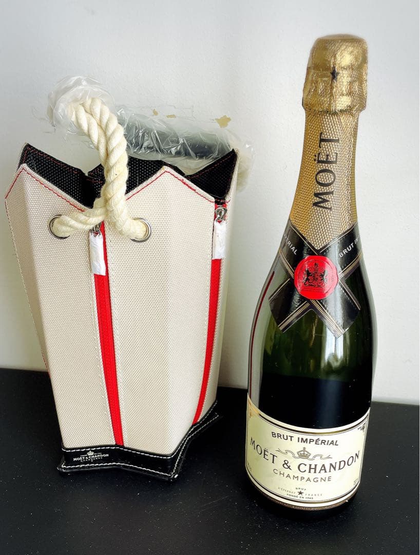 値下げ　MOET & CHANDON Brut Imperial 750ml