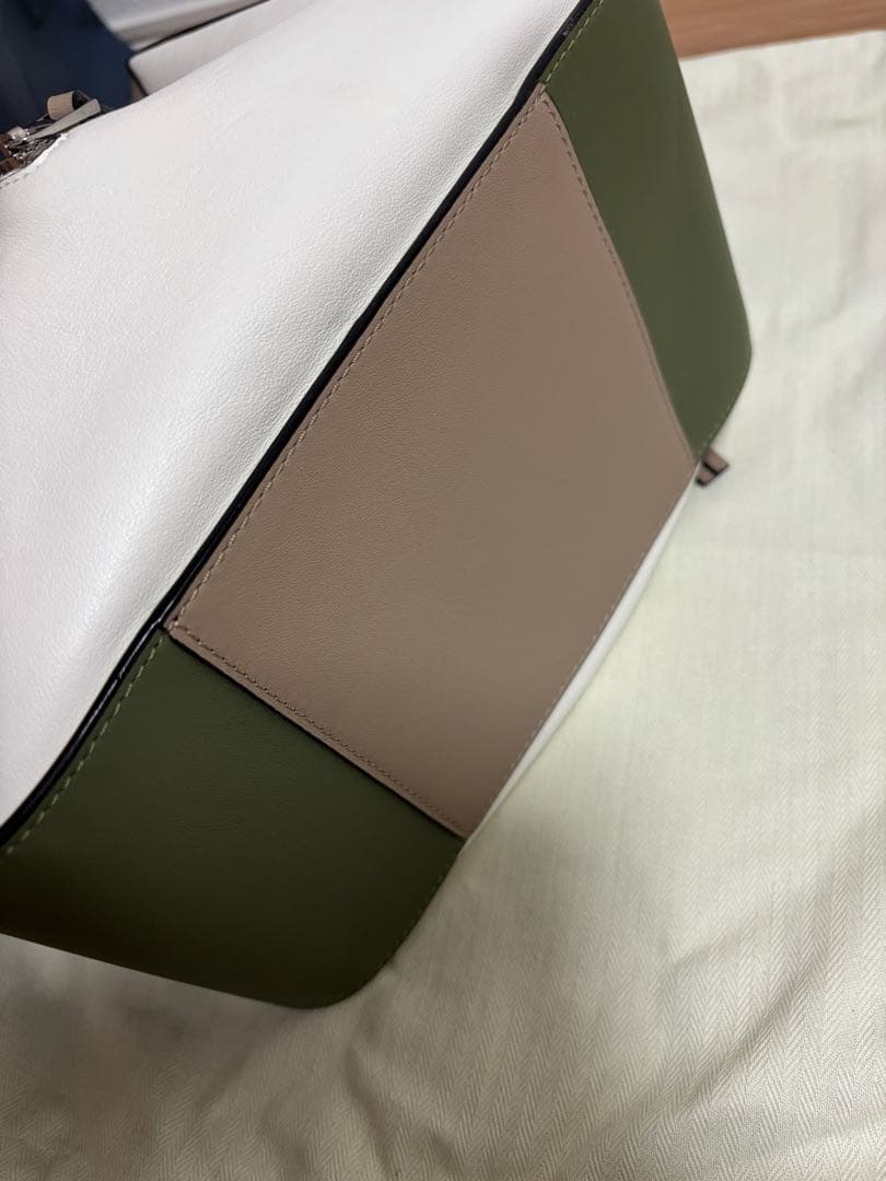 ロエベ ハンモック　スモール