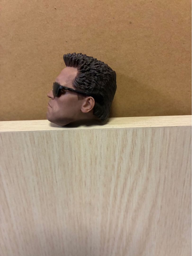 2025/12/1までkenta ホットトイズ ターミネーター t800