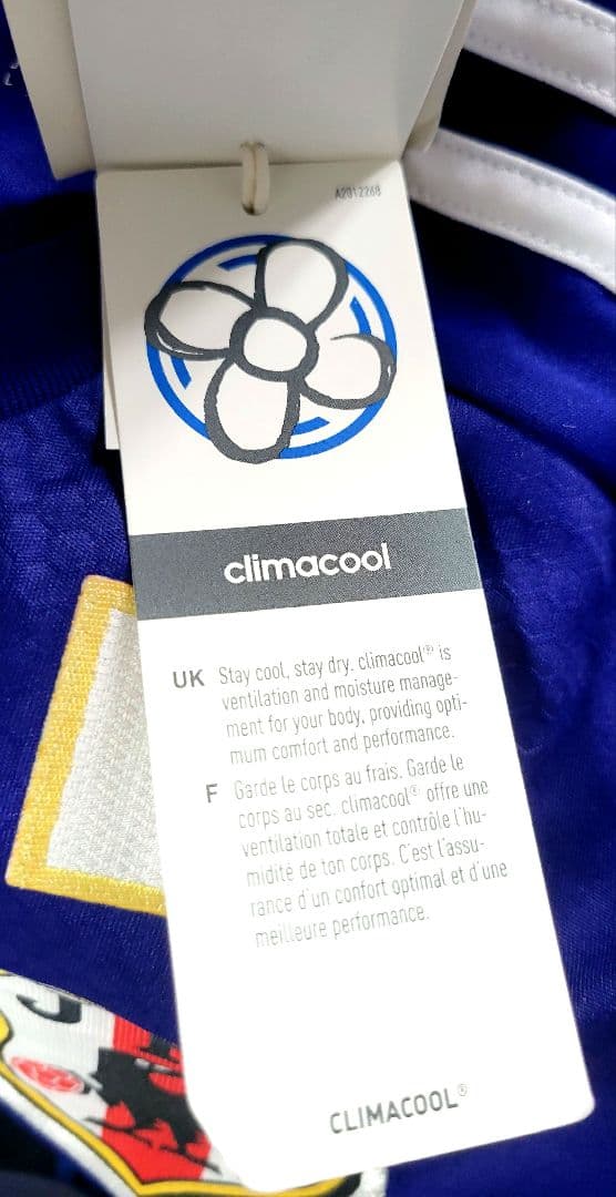 adidas　アディダス　サッカー　日本代表　ユニフォーム　シャツ　キャプテン翼