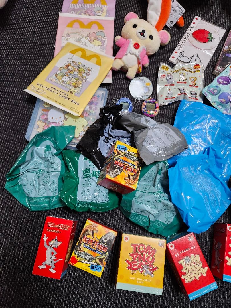 ポケモン　ちいかわ　ハッピーセット　ディズニーランド　まとめ売り