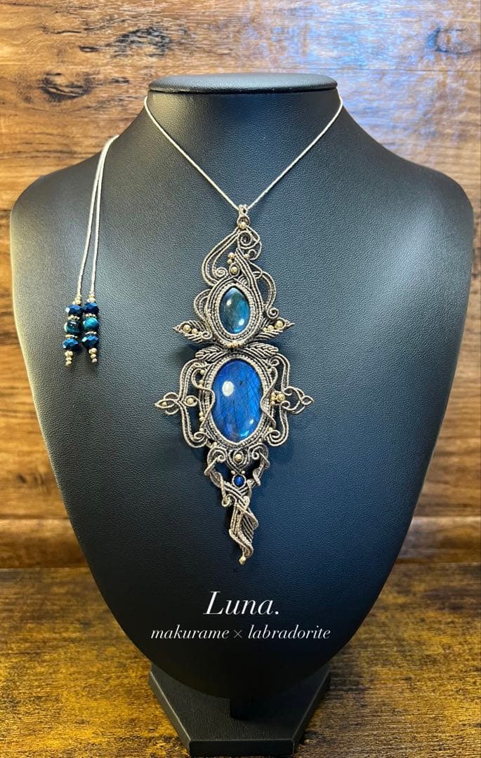 【handmade_Luna】マクラメ×ラブラドライト ネックレス
