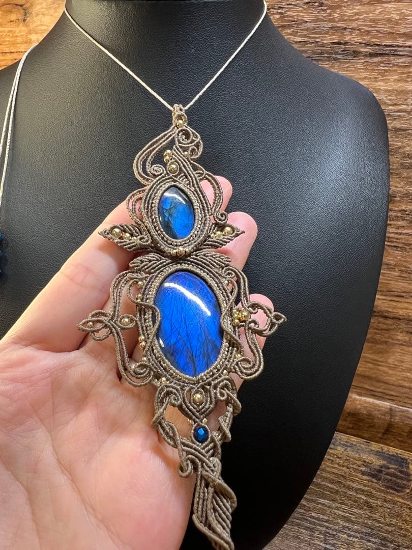 【handmade_Luna】マクラメ×ラブラドライト ネックレス