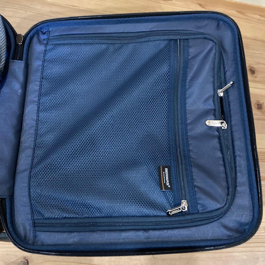 新品　未使用品　バーマス　スーツケース　33L 参考価格30,800円