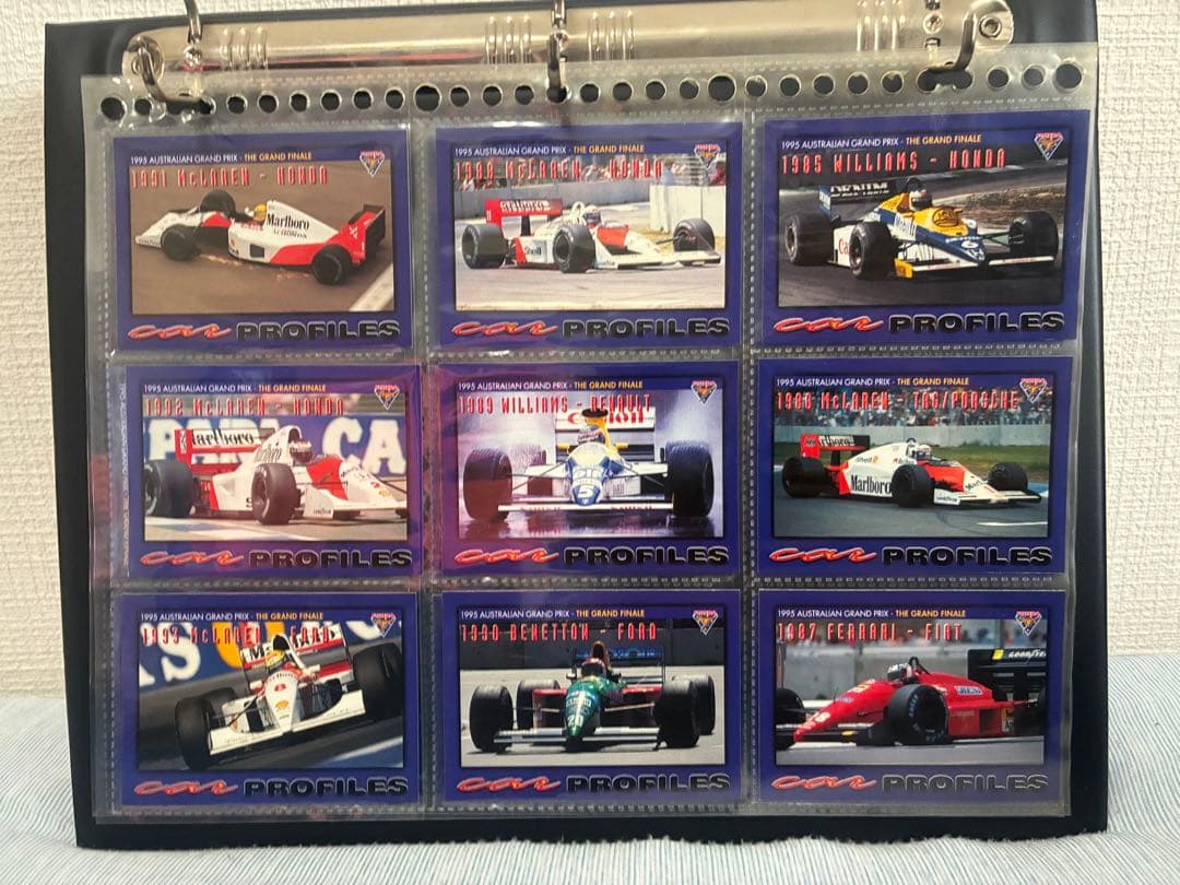 F1 Futera Grand Prix 145枚トレカ、カード入れバインダー付