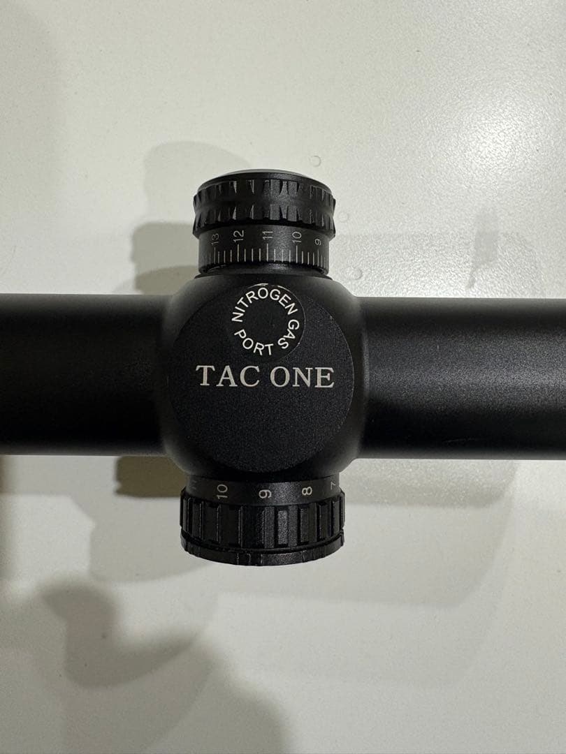 ノーベルアームズ TAC ONE スコープ 1.2-4倍