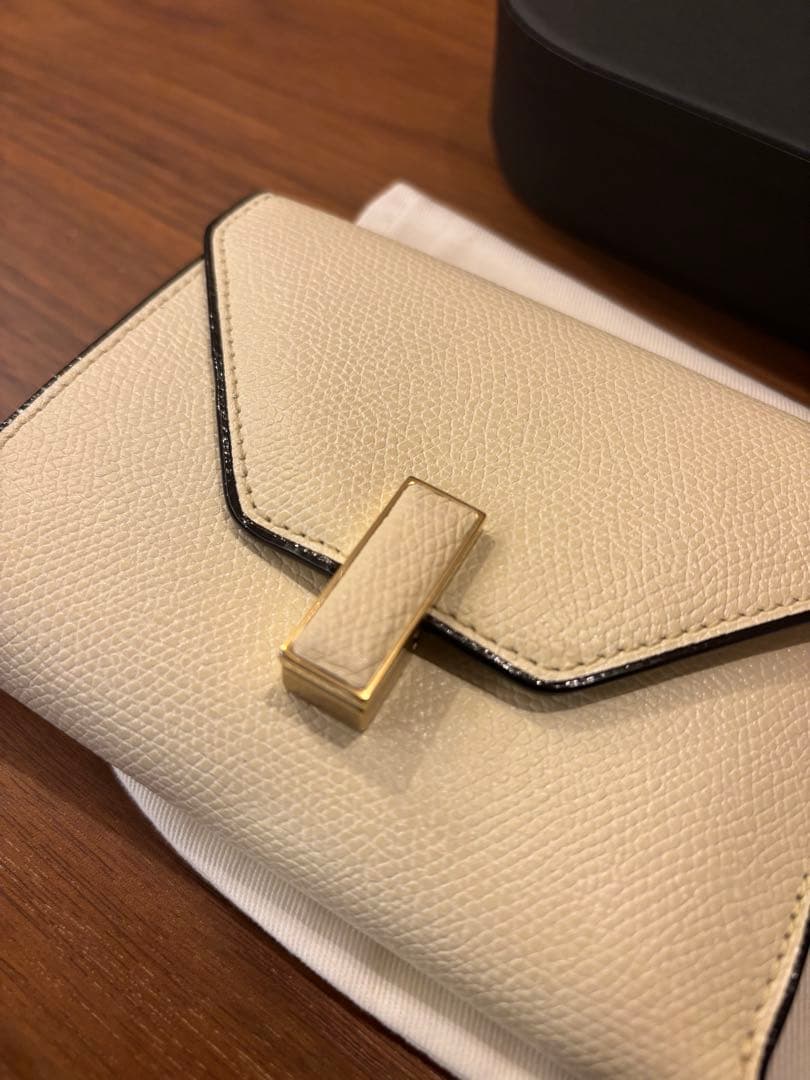 emerald★Valextra ヴァレクストラ イジィデ 三つ折り財布