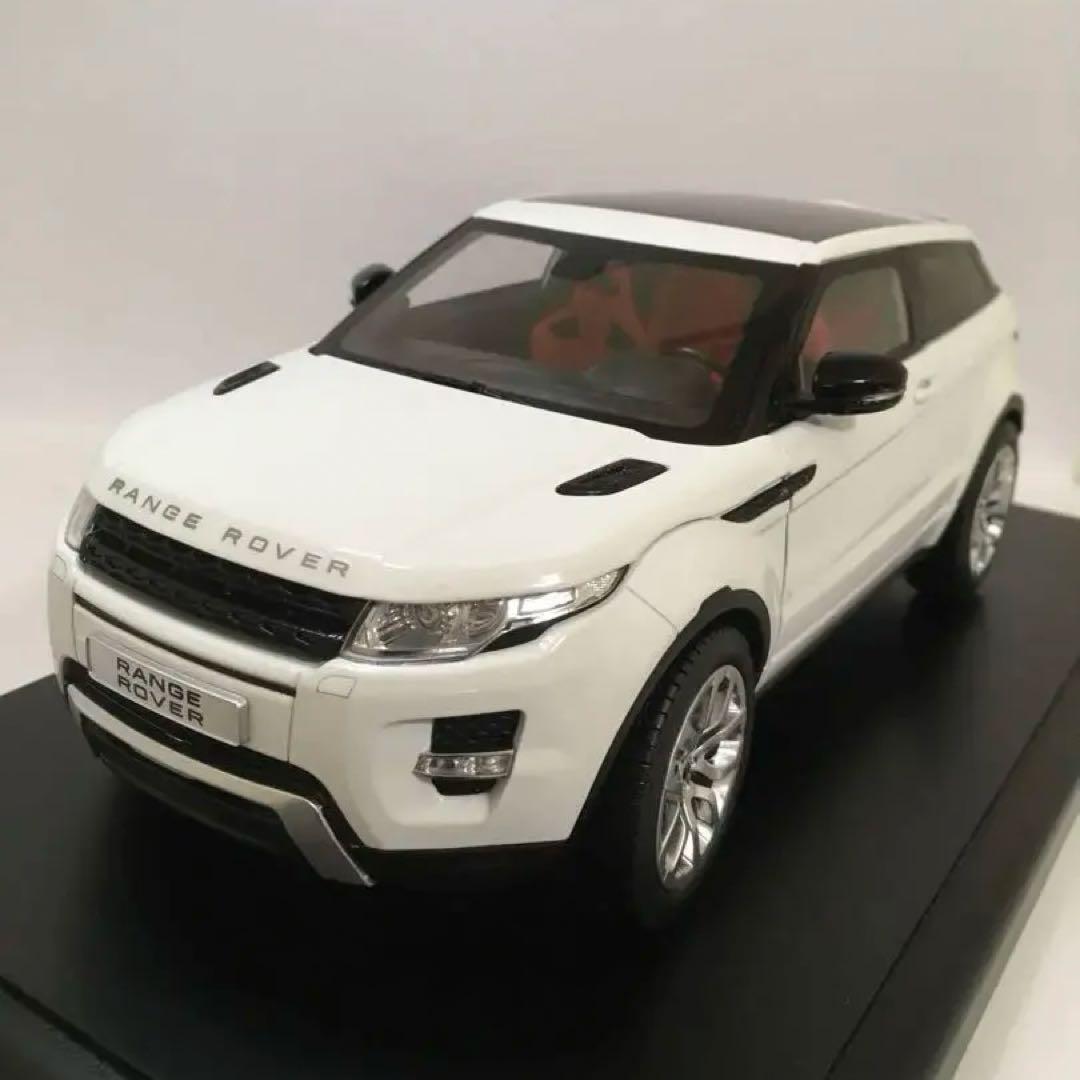 レンジローバー イヴォーク 1/18 ミニカー ホワイト年始セール‼︎