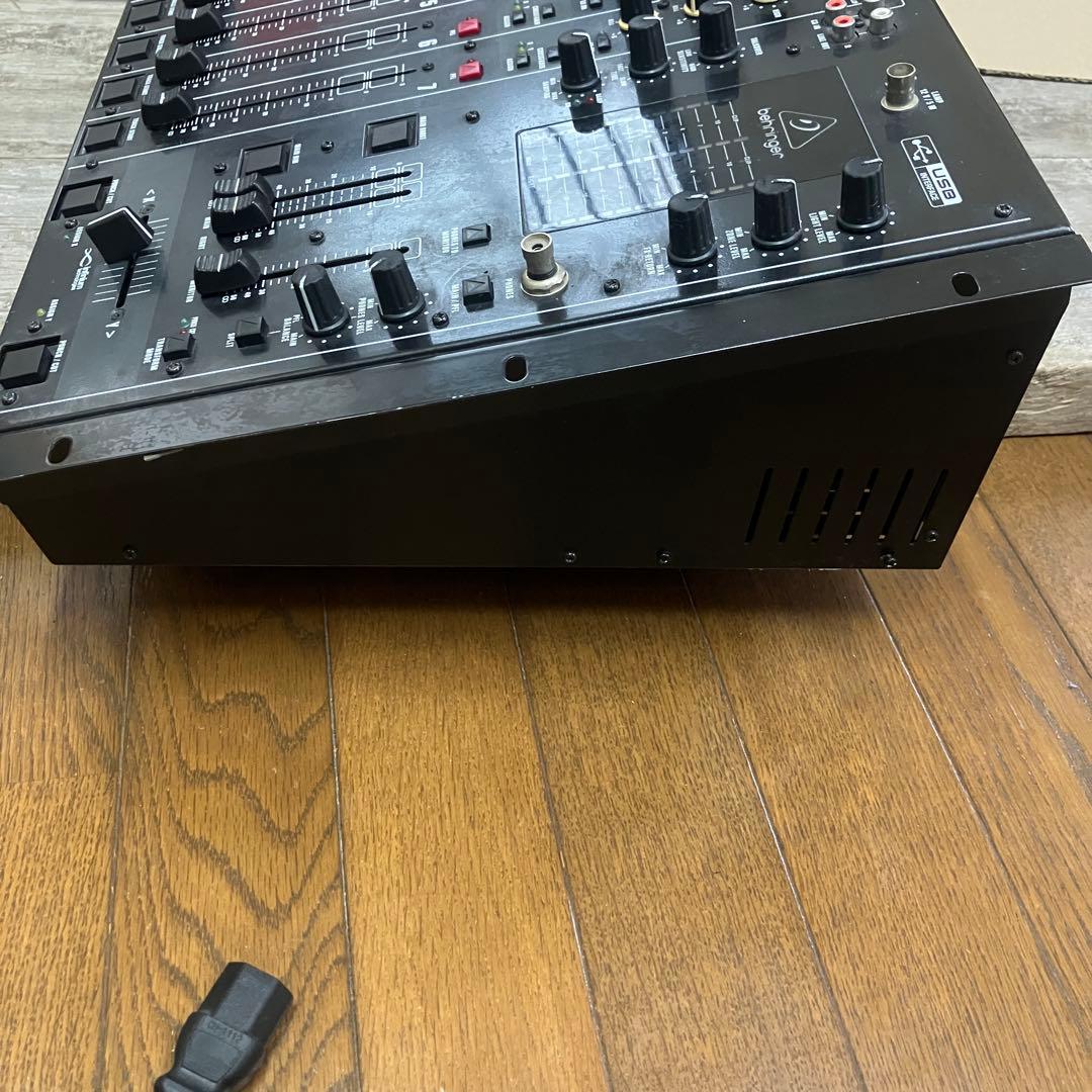 Behringer DX2000USB DJミキサー