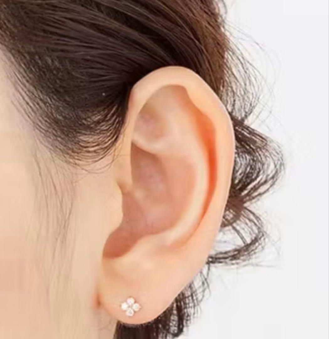 4°c ピアス