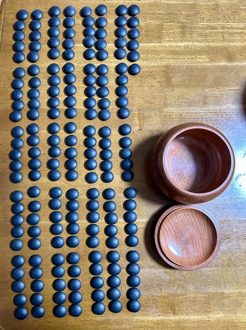 天然木製囲碁盤セット（本寸・19路盤）