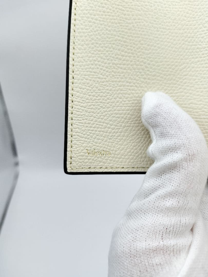MY Valextra ホワイト 三つ折り財布