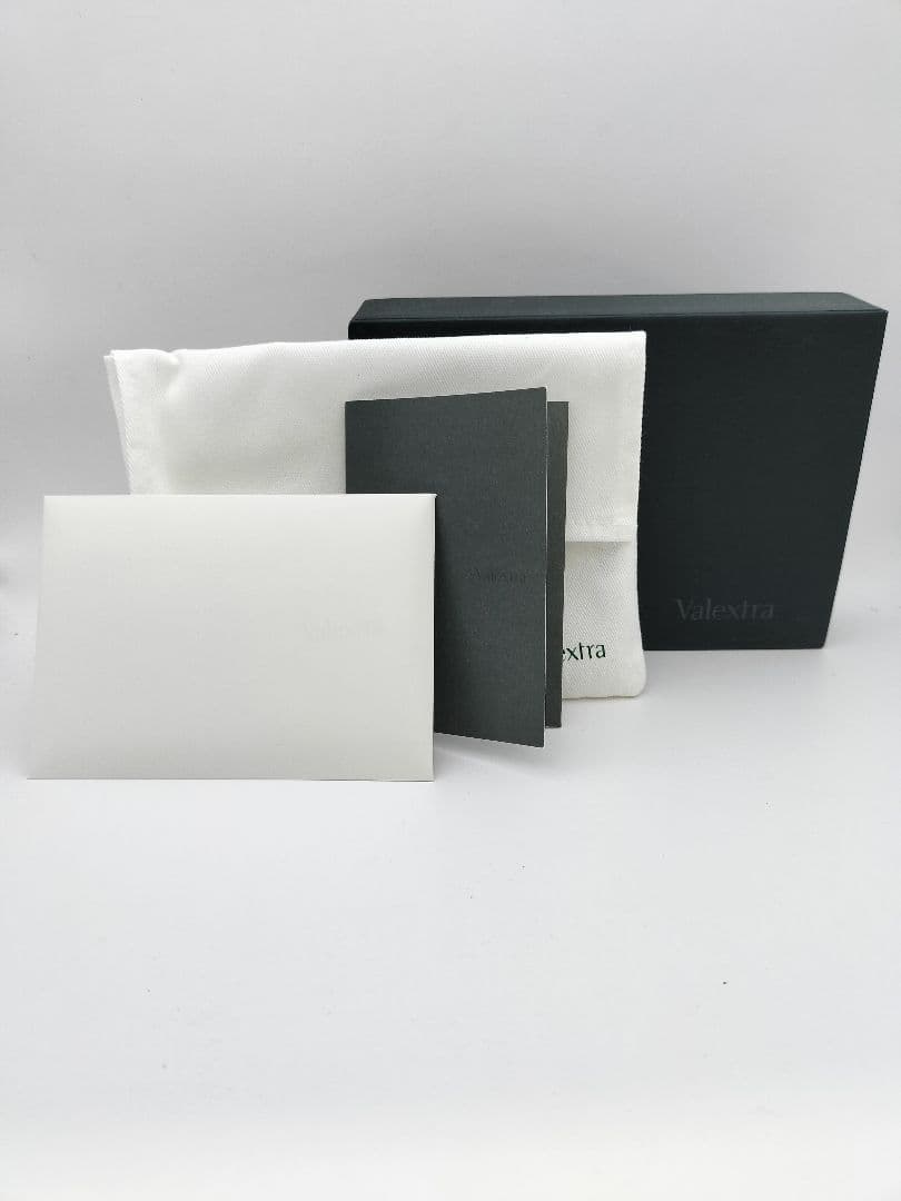 MY Valextra ホワイト 三つ折り財布