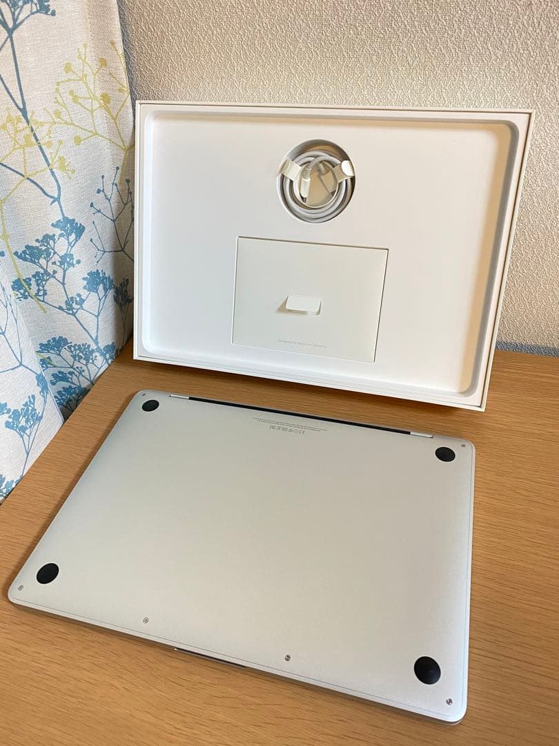 美品 MacBook Pro 13インチ 16GB 24時間以内で発送可能