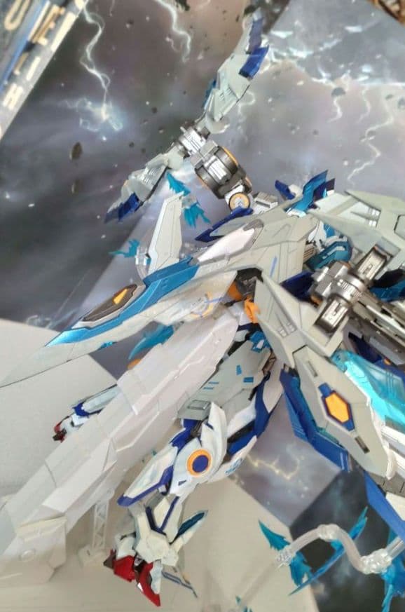 海外製プラモデル ZZA BLUE FLAME CH-01 完成品