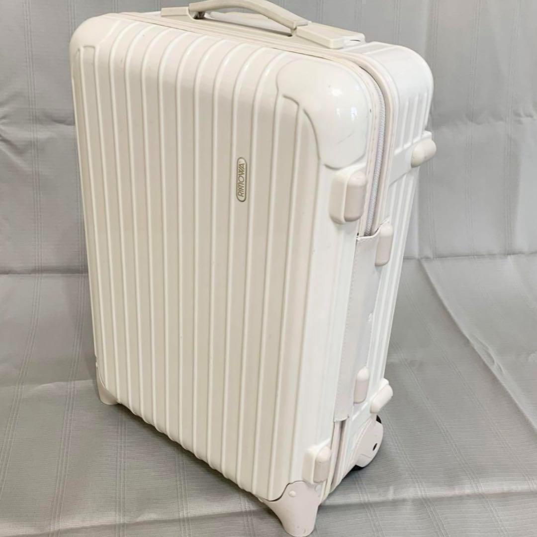リモワ ECRU 35L 2輪