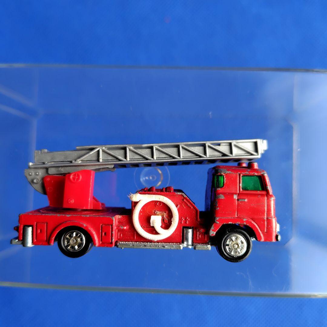 トミカ　日野消防自動車　tomica 昭和レトロ