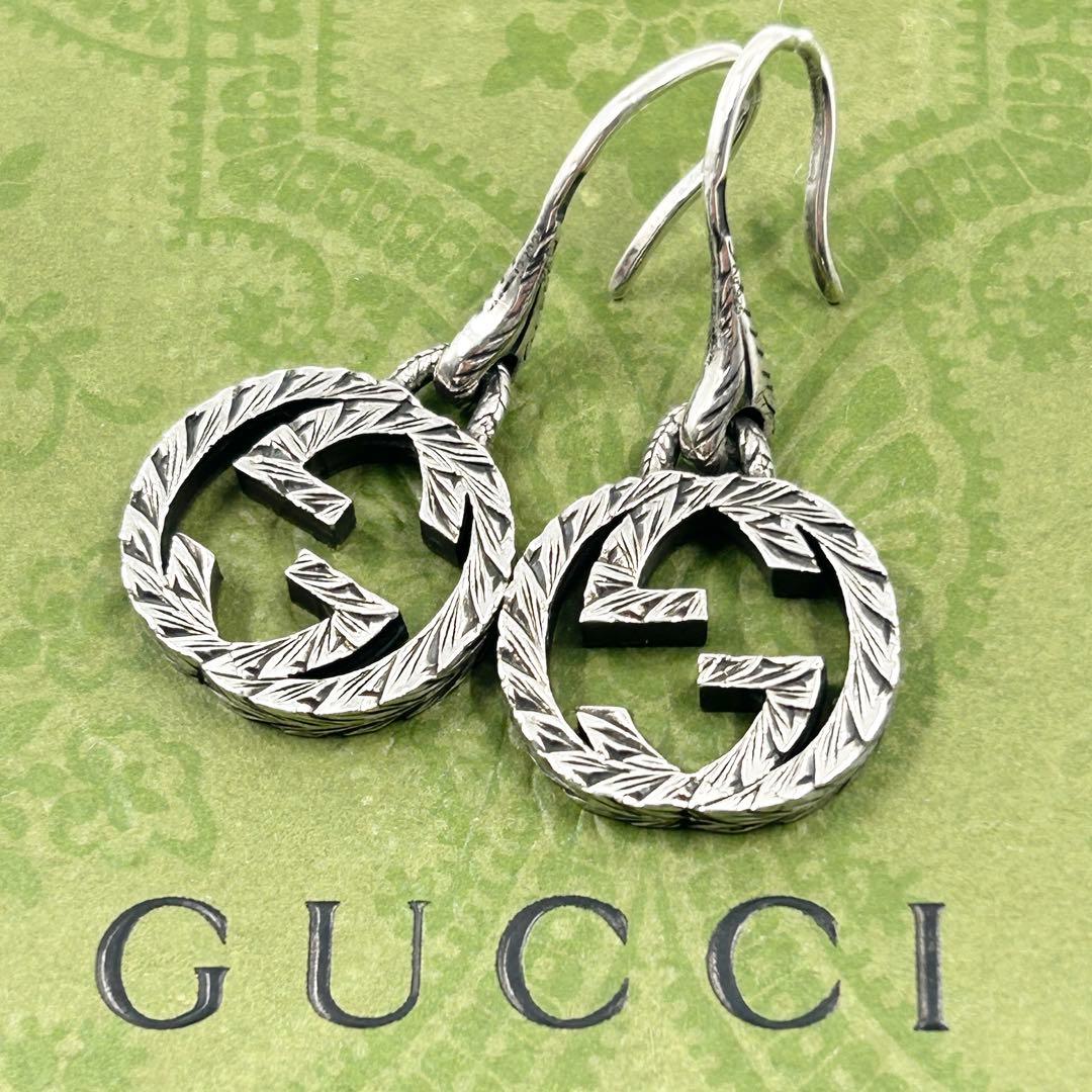 美品✨　グッチ　GUCCI ピアス　アラベスク　インターロッキング　G　燻　両耳