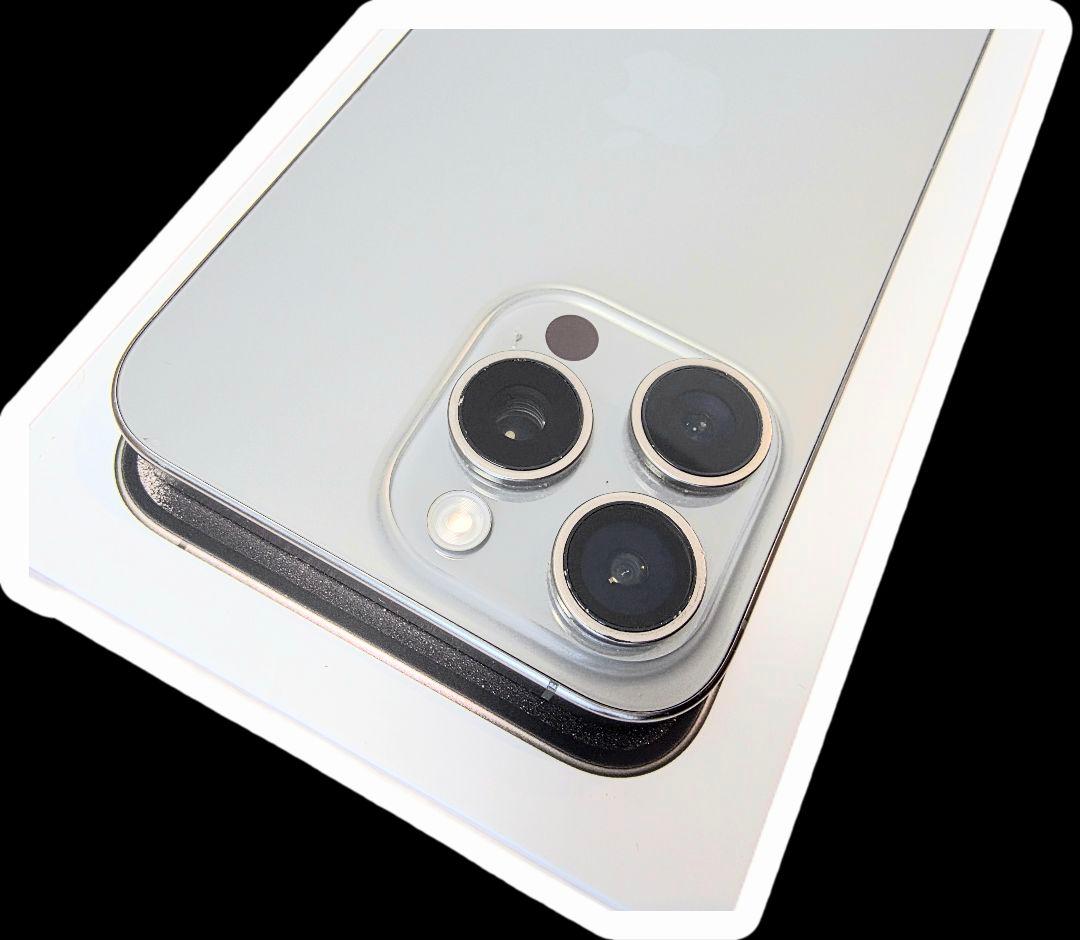 ​【訳あり特価】iPhone 15 Pro Max 256GB　チタニウム