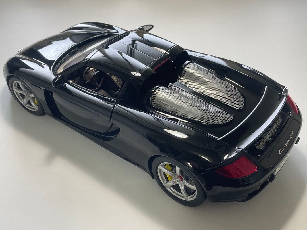 タミヤ1/12ポルシェカレラGT