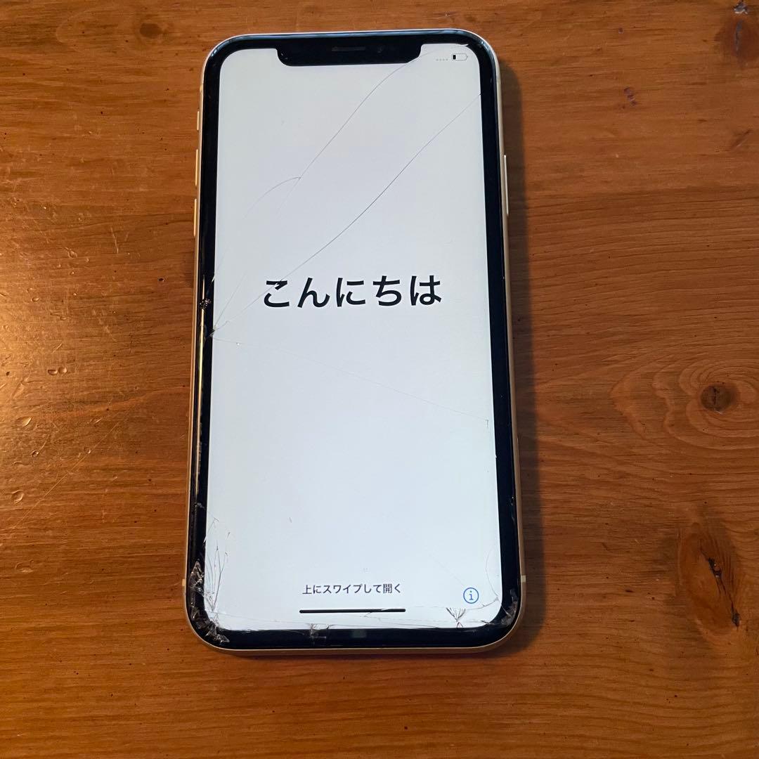 iPhone XR イエロー 画面・背面にひびあり　128GB