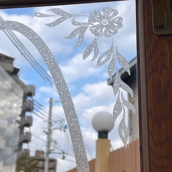 関西限定　送料別　アメリカ製　飾り棚　キュリオケース　ショーケース