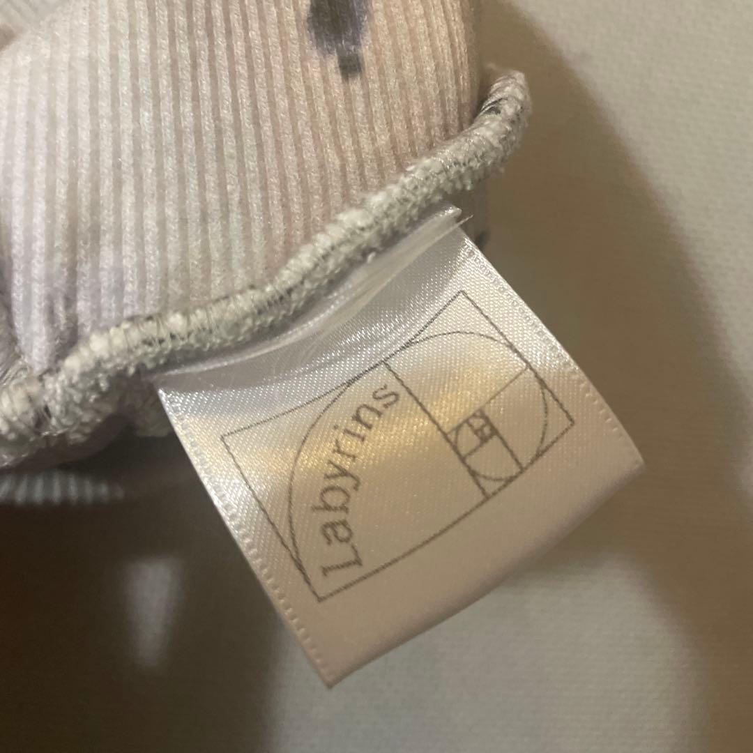 Shury labyrins ビーニー