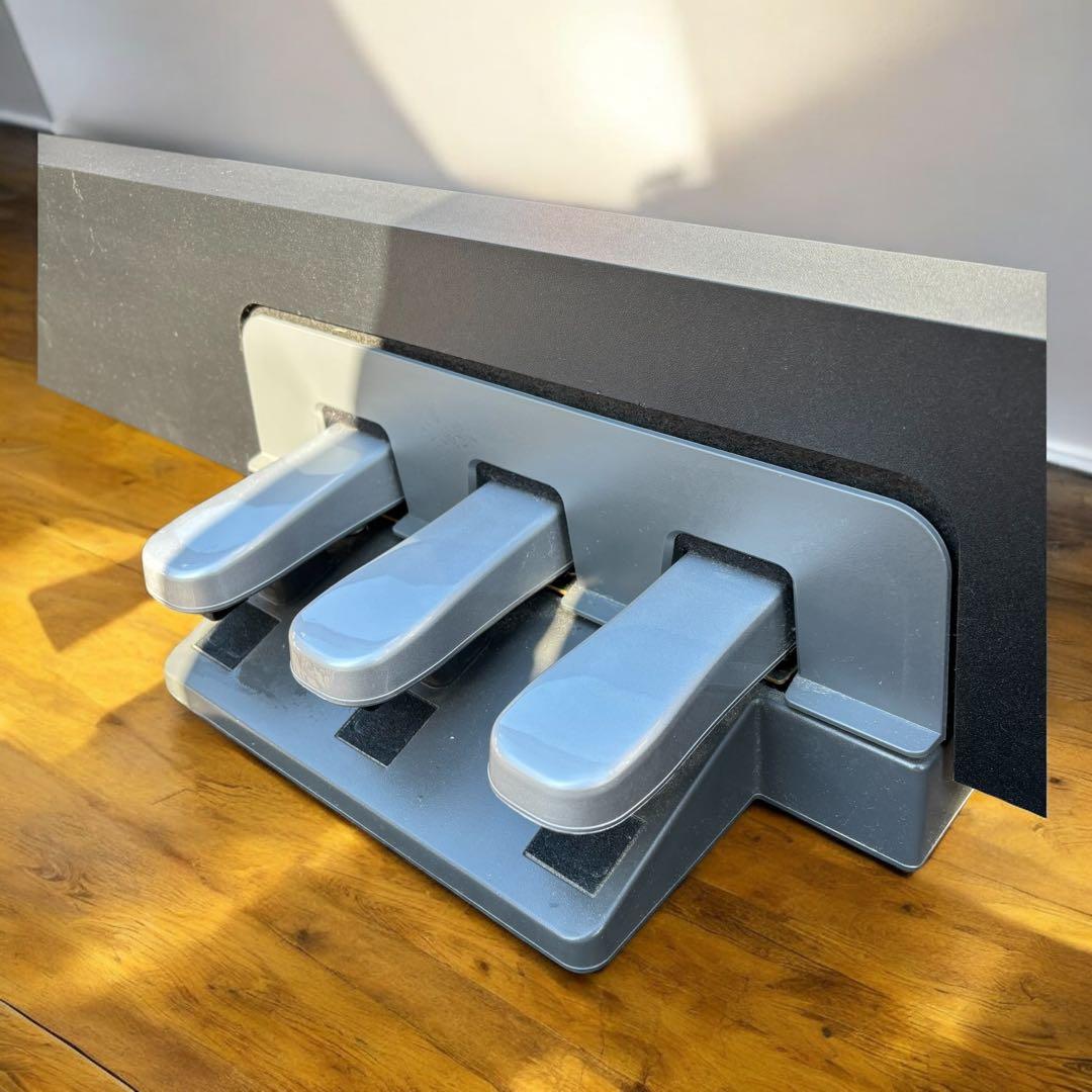 【純正品】YAMAHA 電子ピアノ P-255用 台 + ペダルセット 美品