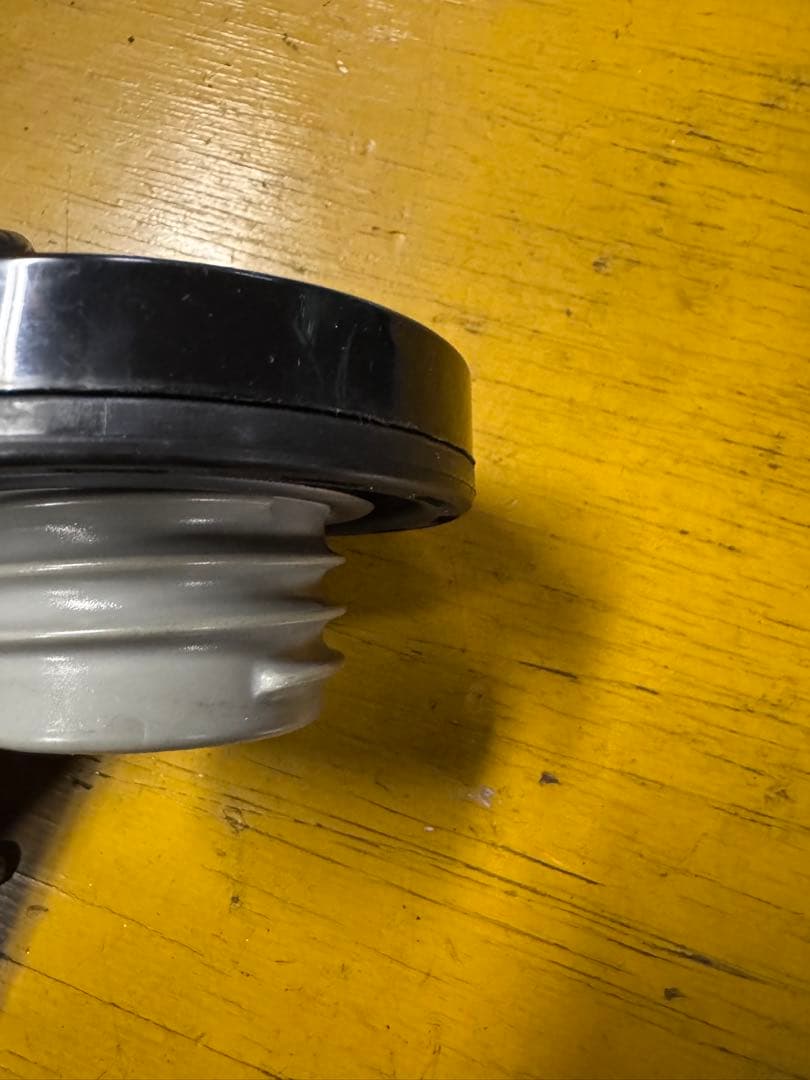 FXR ガスキャップ　ハーレー