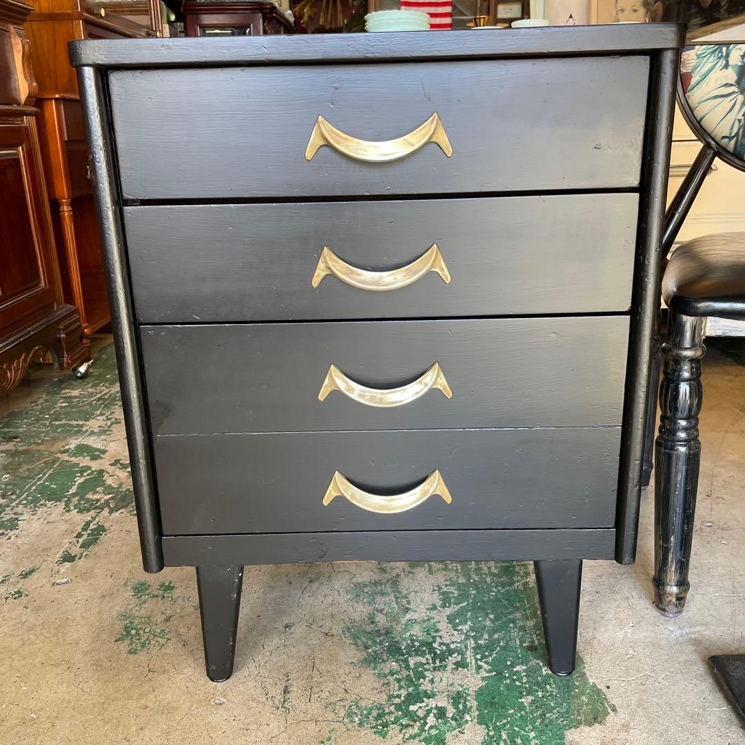 アメリカンヴィンテージ・ナイトテーブル 1970年代