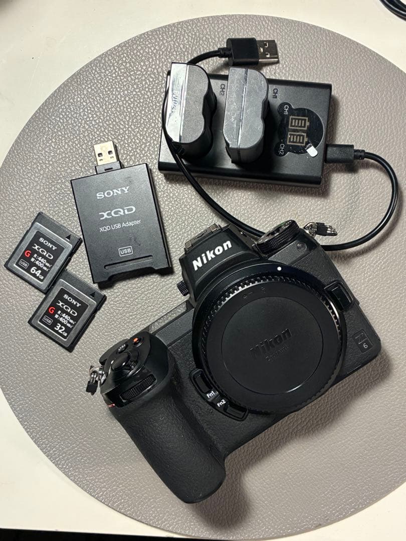 Nikon Z 6 ❗️ミラーレスカメラ 本体と付属品‼️