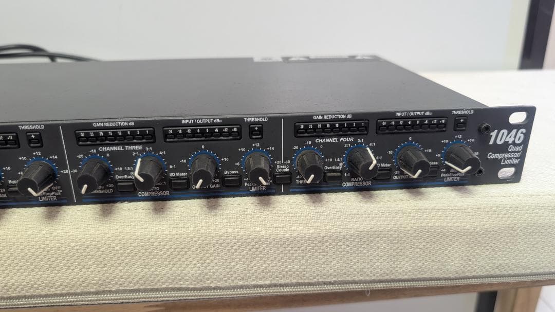 その他 DBX 1046