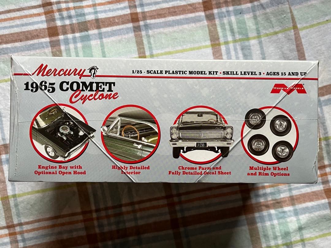 メビウスモデル 1/25 マーキュリー・コメット・サイクロン 新品未開封