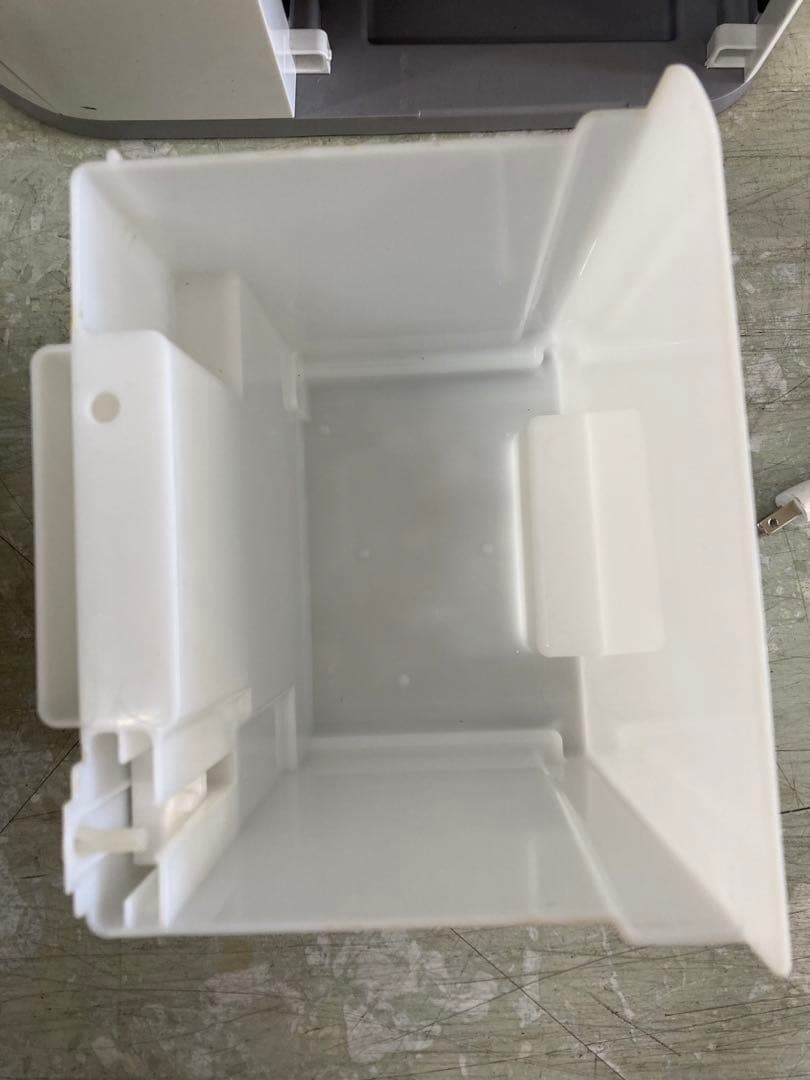 CORONA 除湿機 CD-S6322 衣類乾燥除湿機　中古