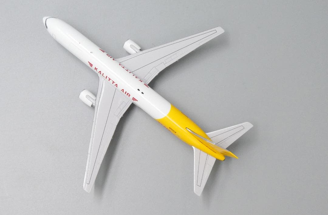 カリッタエア 767-300BCF N762CK 1/400