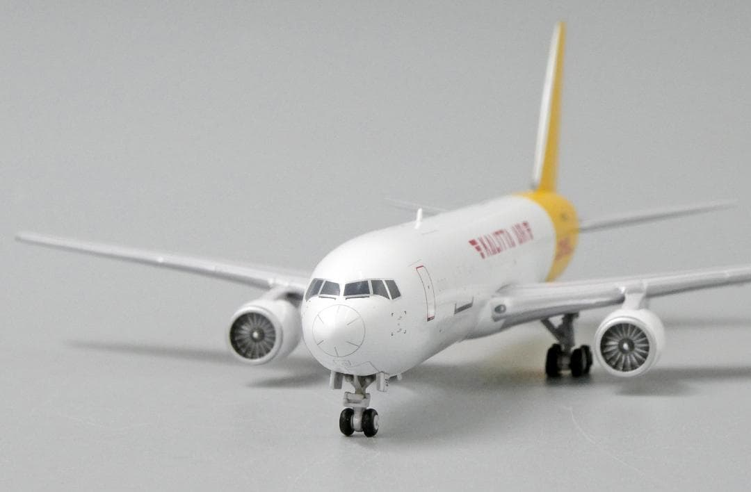 カリッタエア 767-300BCF N762CK 1/400