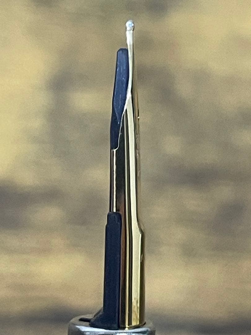 新品未使用　ブラック　マーブル　18k F キャップレス　万年筆　パイロット