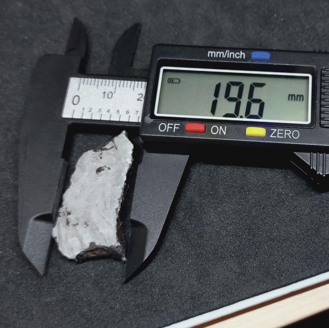 ギベオン隕石　(スライス)　6.78g