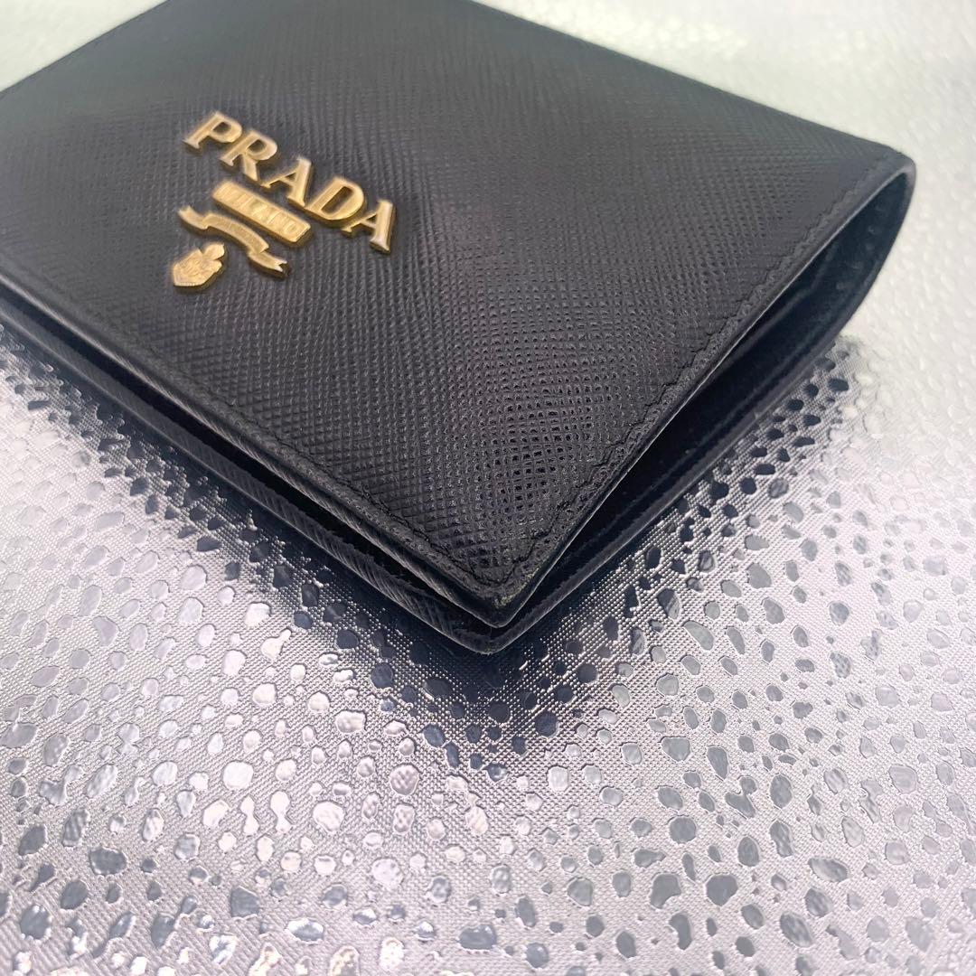 極美品！PRADA プラダ サフィアーノ 二つ折り財布 箱、ギャランティ有