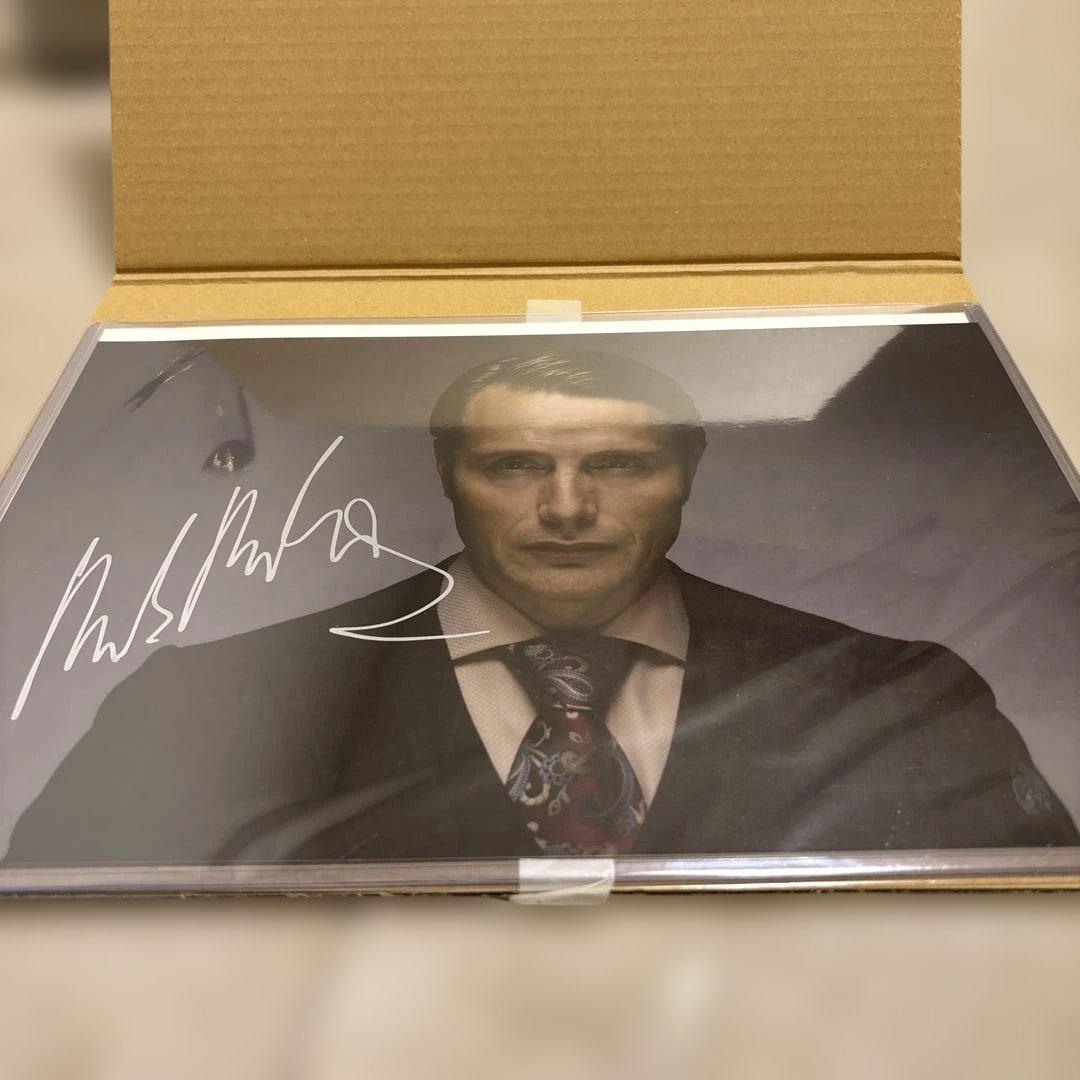 マッツ ミケルセン　直筆オートグラフ（保証書付き）