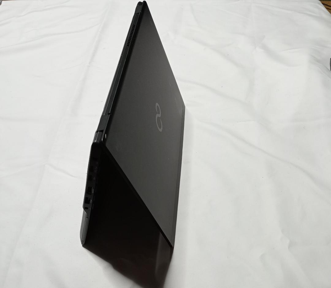 918g超軽量 富士通 第8世代 i5/8G/256GB オフィス、テレワーク可