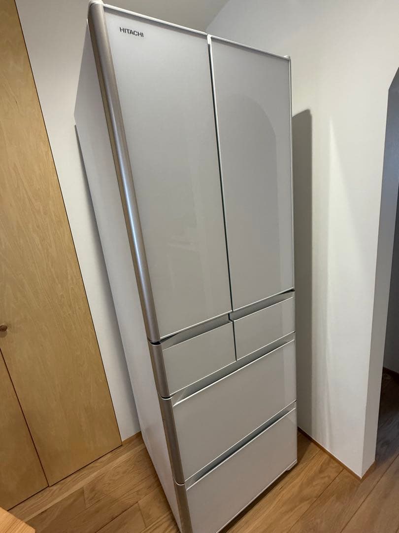 HITACHI 冷蔵庫 R-XG4300H (XW) 型