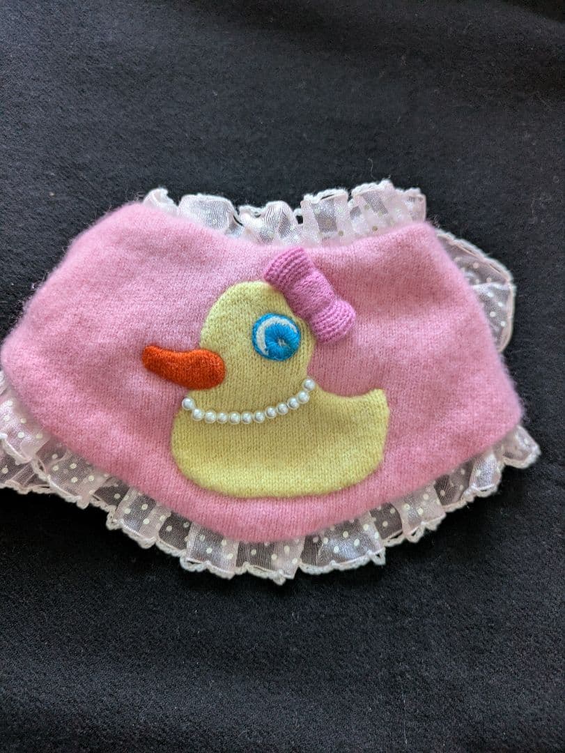 フィフィアンドロメオ　カシミア　アヒルちゃんスタイ