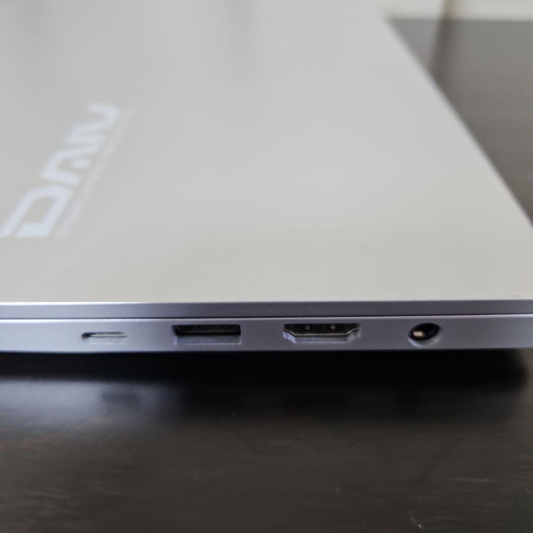  マウスコンピューター ノートパソコン DAIV 4P-M32-KK