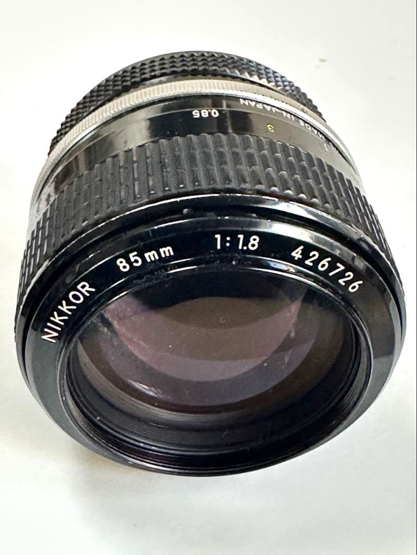 NIKKOR 85mm F1.8 Ai 改　ニコン オールドレンズ　【訳あり】