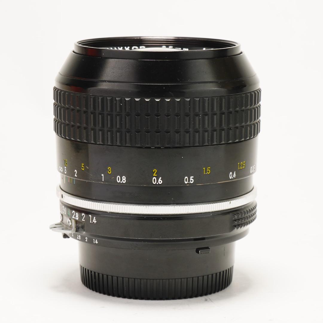 【美品】動作◎ ニコン　Ai Nikkor 35mm F1.4 559